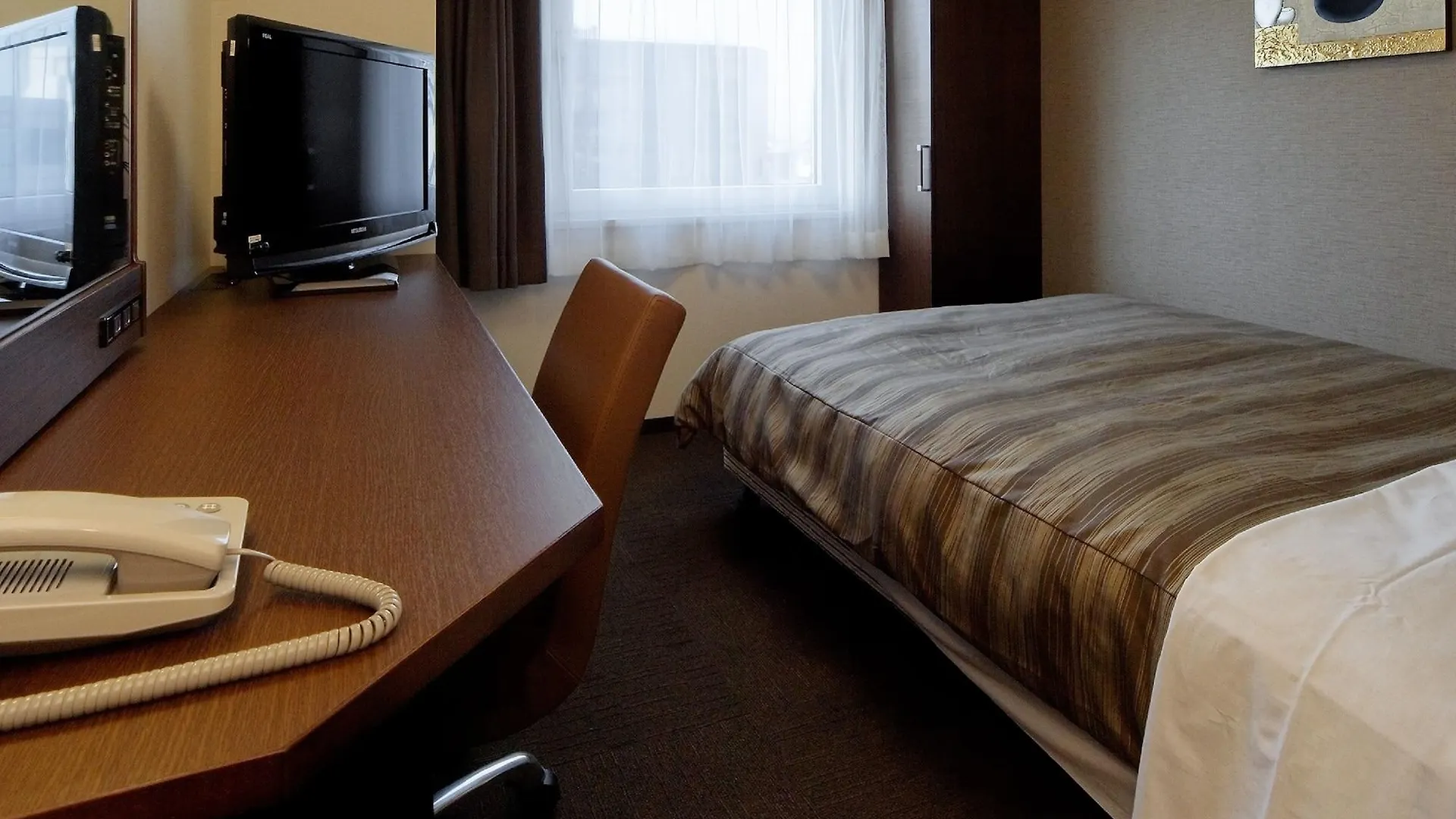 Hotel Route-Inn Nagoya Imaike Ekimae 3*,