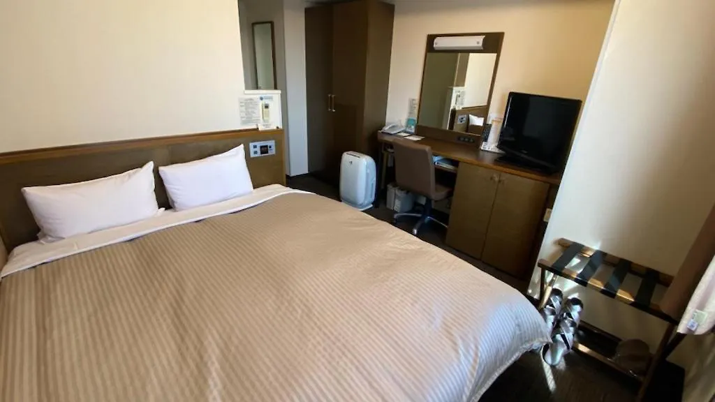 Hotel Route-Inn Nagoya Imaike Ekimae