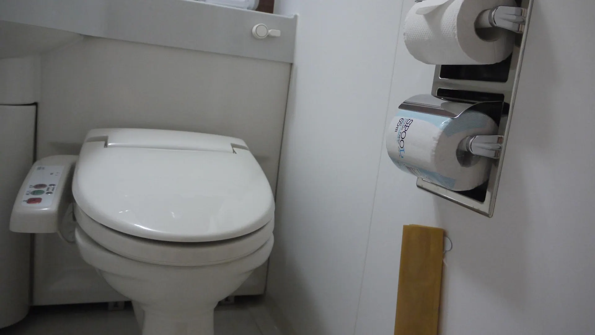 Hotel Route-Inn Nagoya Imaike Ekimae